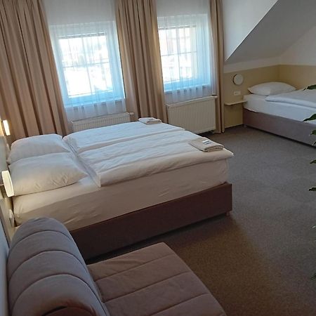 Hotel U Budvaru Ческе-Будеёвице Экстерьер фото
